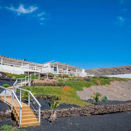 Etti - Paradise Rosa Maria *